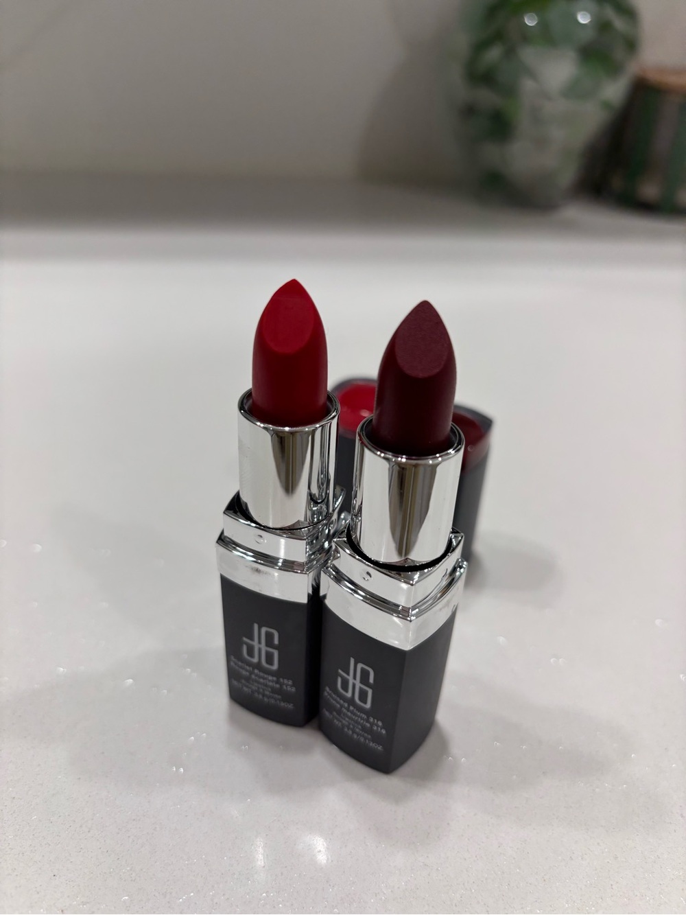 Classic Red & Deep Berry Lipstick Duo by